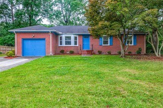 5525 Greenefield Dr S in Portsmouth, VA - Building Photo - Building Photo