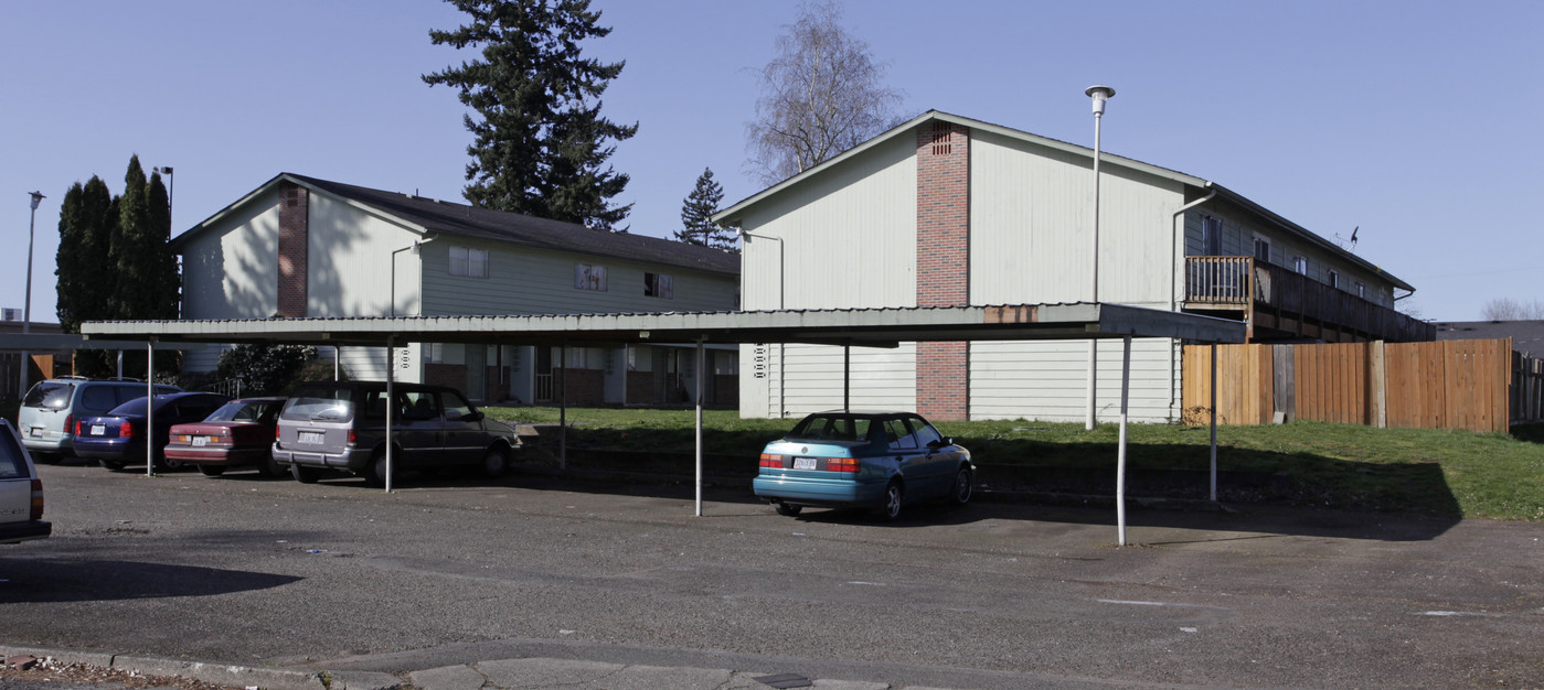 520 NE 108TH Ave in Vancouver, WA - Building Photo