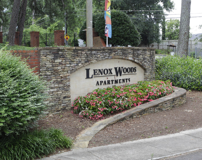 Lenox Woods in Atlanta, GA - Building Photo - Building Photo