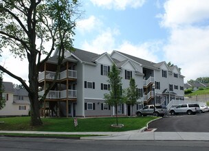 26 South St in Danbury, CT - Building Photo - Building Photo