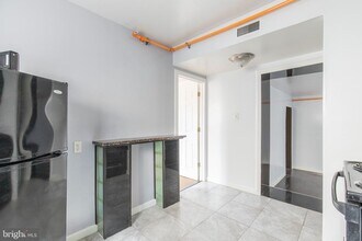 507 W Girard Ave in Philadelphia, PA - Building Photo - Building Photo