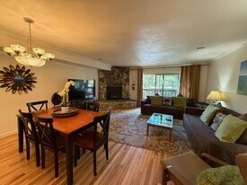 861 Southwood Blvd in Incline Village, NV - Building Photo