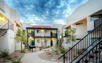 1820 E Bell De Mar Dr in Tempe, AZ - Building Photo