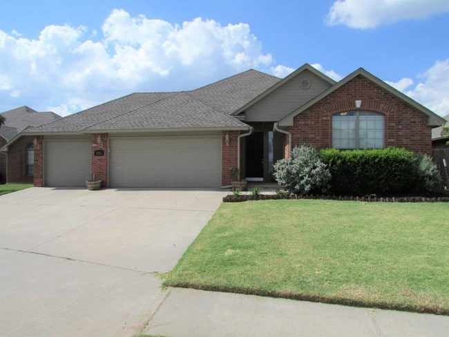 property at 3016 Cruden Dr