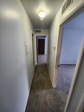 1472 W Chateau Vert in Ypsilanti, MI - Building Photo - Building Photo