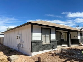 602 S Pioneer in Mesa, AZ - Building Photo - Building Photo