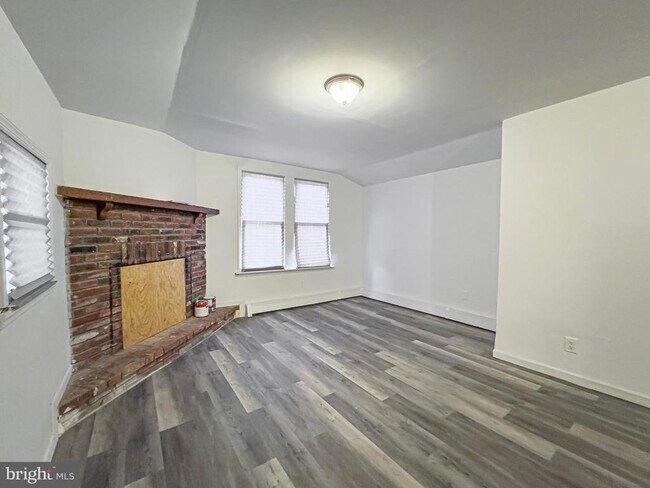 38 Broadway in Laurel Springs, NJ - Building Photo - Building Photo
