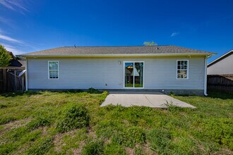 139 Oakley Dr in New Bern, NC - Building Photo - Building Photo