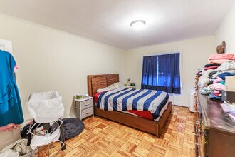 312 Washington St, Unit 5-4 in Wellesley, MA - Building Photo - Building Photo