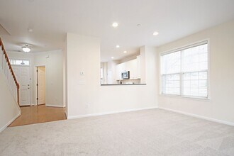 1009 Somer Chase Ct in Charlottesville, VA - Building Photo - Building Photo