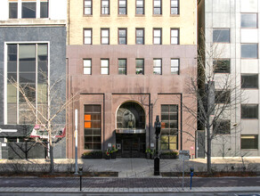 110 Condos in Indianapolis, IN - Foto de edificio - Building Photo