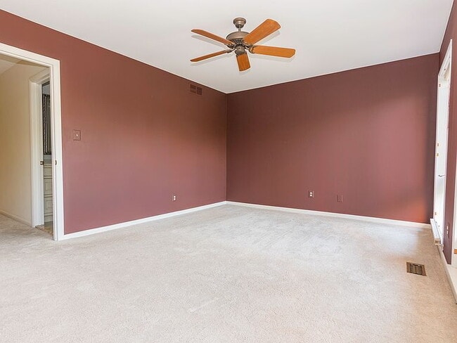 21 W Lee St in Baltimore, MD - Building Photo - Building Photo