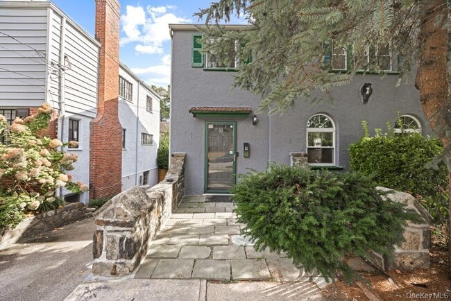9 Fairway St in Mount Vernon, NY - Building Photo - Building Photo