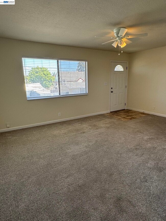 416 Grove Way in Hayward, CA - Building Photo - Building Photo