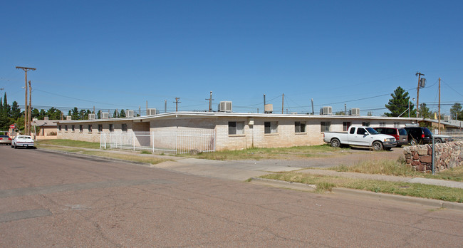 4426 Moonlight Ave in El Paso, TX - Building Photo - Building Photo