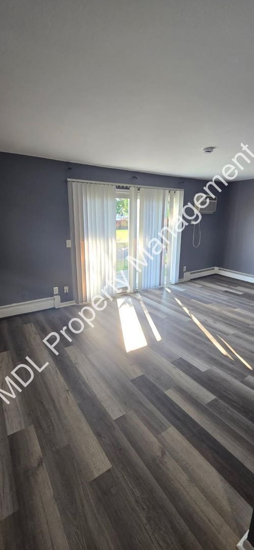 property at 3121 Southfield Dr