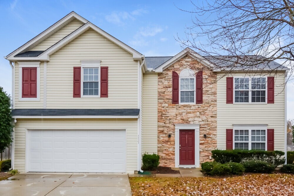 3323 Baseline Rd in Raleigh, NC - Building Photo