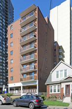 Charwal Apartments in Hamilton, ON - Building Photo - Building Photo