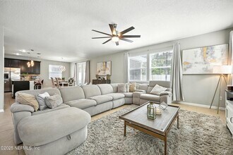 496 Glendale Ln in Orange Park, FL - Building Photo - Building Photo