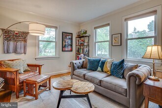 3 E Linden St in Alexandria, VA - Building Photo - Building Photo