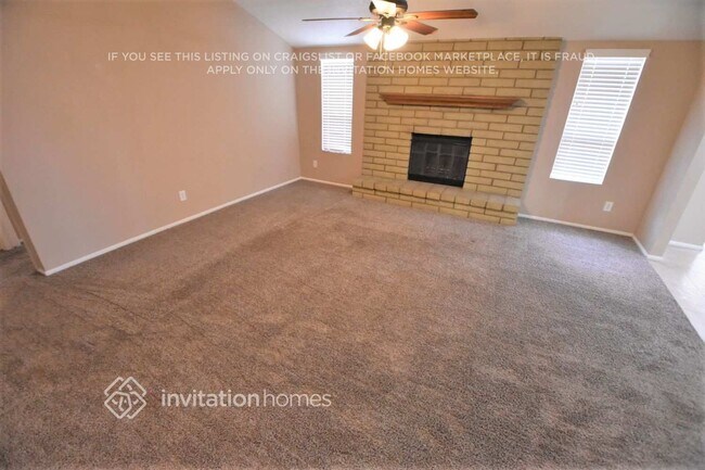 3827 W Helena Dr in Glendale, AZ - Building Photo - Building Photo