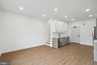 528 W Berks St in Philadelphia, PA - Building Photo - Building Photo