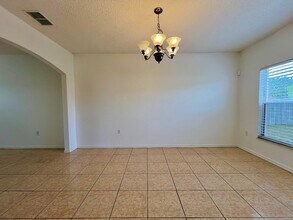 4445 Maple Chase Trail in Kissimmee, FL - Building Photo - Building Photo