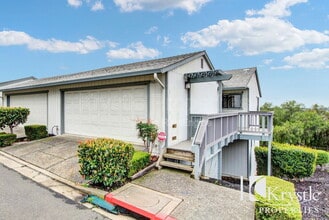 101 Nashville Ln in Vallejo, CA - Building Photo - Building Photo