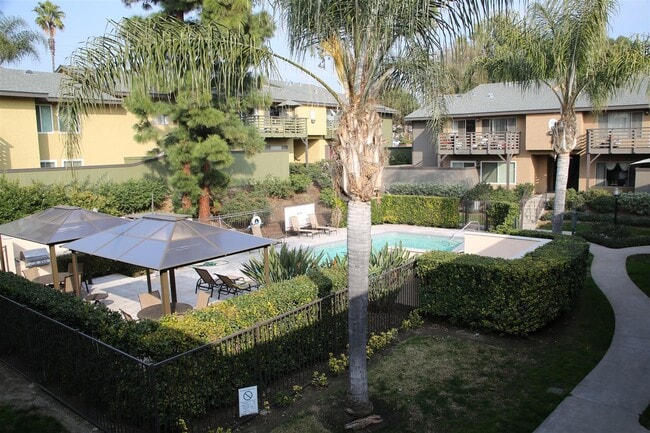 property at 1490 W Lambert Rd