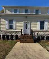 741 Clocks Blvd in Massapequa, NY - Building Photo