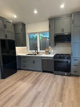 5378 Dariesa St, Unit A in Carpinteria, CA - Building Photo - Building Photo