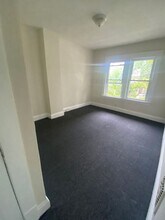 9808 Parmelee Ave in Cleveland, OH - Building Photo - Building Photo