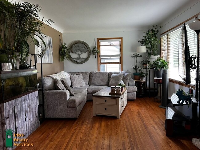 1166 Smith Ave S in St. Paul, MN - Building Photo - Building Photo