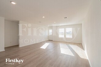 453 Maple Bnd Ln in La Marque, TX - Building Photo - Building Photo