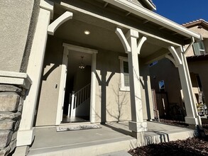 5382 Trysail Way in Sacramento, CA - Building Photo - Building Photo