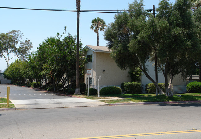 Olive Lane Apartments in Santee, CA - Building Photo - Building Photo