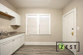 3209-3211 Pasadena St in Detroit, MI - Building Photo - Building Photo