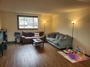 Highland Apartments in West Lafayette, IN - Foto de edificio - Interior Photo
