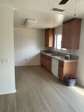 7453 Dumosa Ave in Yucca Valley, CA - Building Photo - Building Photo