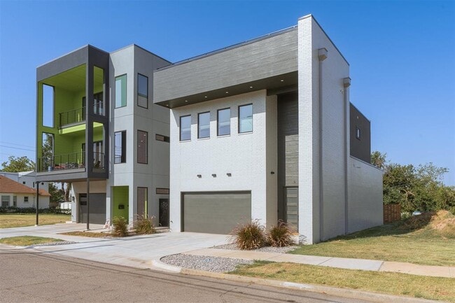 923 N Francis Ave in Oklahoma City, OK - Building Photo - Building Photo
