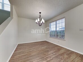 5312 Bison Ct in Watauga, TX - Foto de edificio - Building Photo