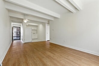 590 Logan St in Denver, CO - Building Photo - Building Photo