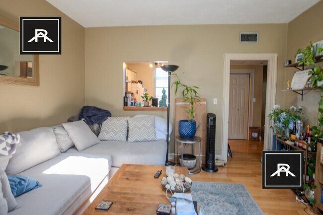 94 Gordon St in Boston, MA - Building Photo - Building Photo