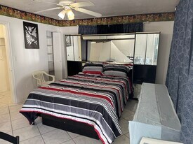 2635 NW 205th St in Miami Gardens, FL - Building Photo