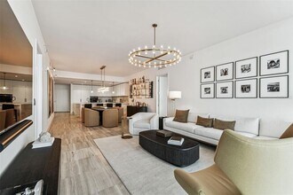 2912 W Santiago St in Tampa, FL - Building Photo - Building Photo