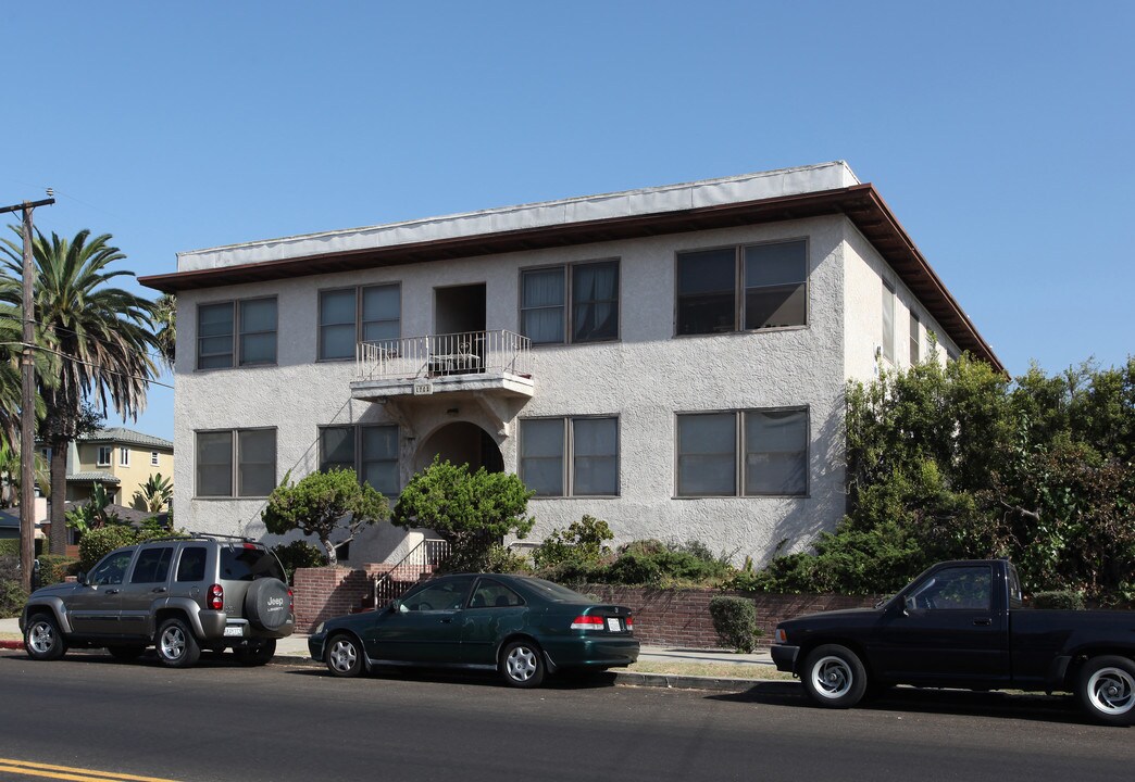 1702 Lincoln Ave in San Diego, CA - Building Photo