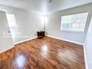 13200 E Jewell Ave in Aurora, CO - Foto de edificio - Building Photo