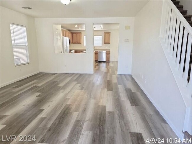 5023 Volcanic Rock Ln in Las Vegas, NV - Building Photo - Building Photo