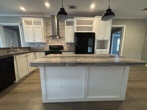 4 Golf Cove Ct in Daytona Beach, FL - Building Photo - Building Photo