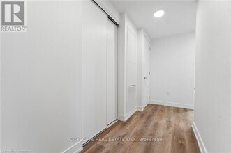 1 Jarvis St in Hamilton, ON - Building Photo - Building Photo